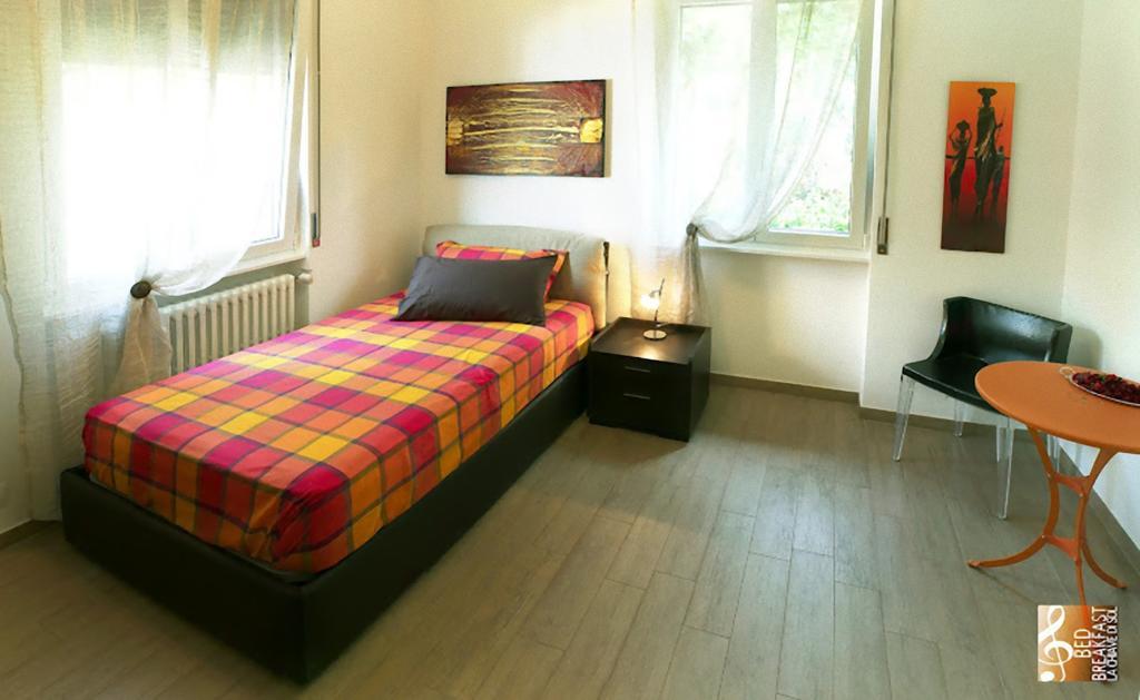 B&B La Chiave Di Sol Комо Номер фото