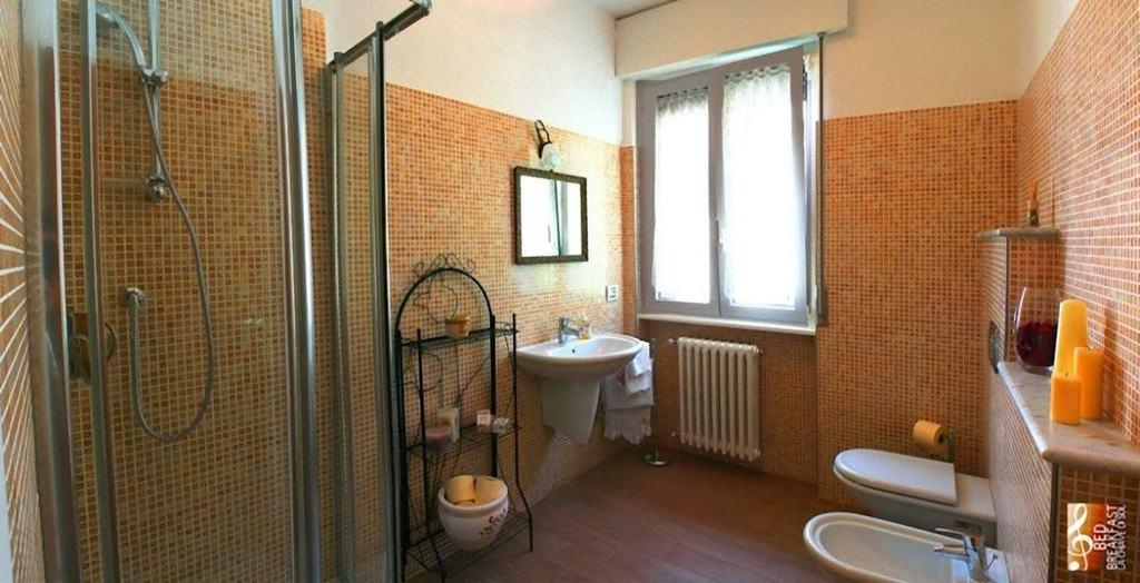 B&B La Chiave Di Sol Комо Экстерьер фото